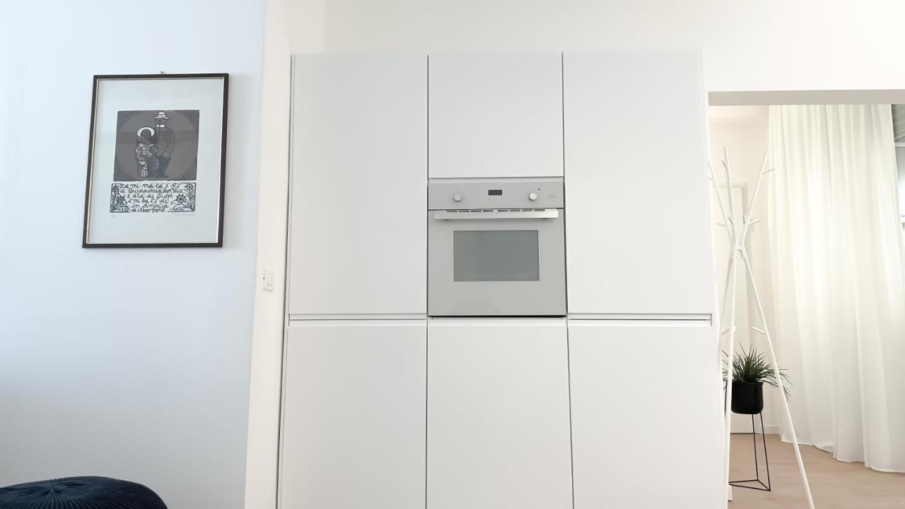 Atelier Rimini - Affitti Brevi Italia Appartement Buitenkant foto