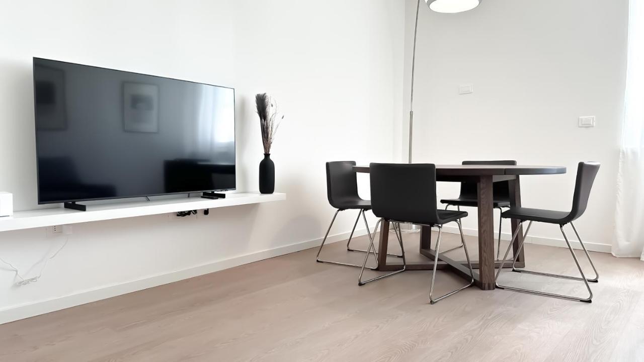 Atelier Rimini - Affitti Brevi Italia Appartement Buitenkant foto